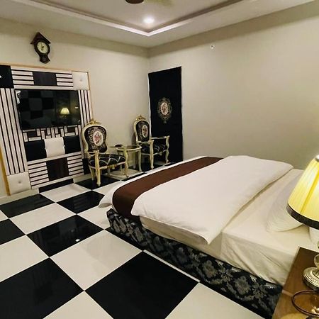Golden Sand Hotel Rahim Yar Khan Εξωτερικό φωτογραφία