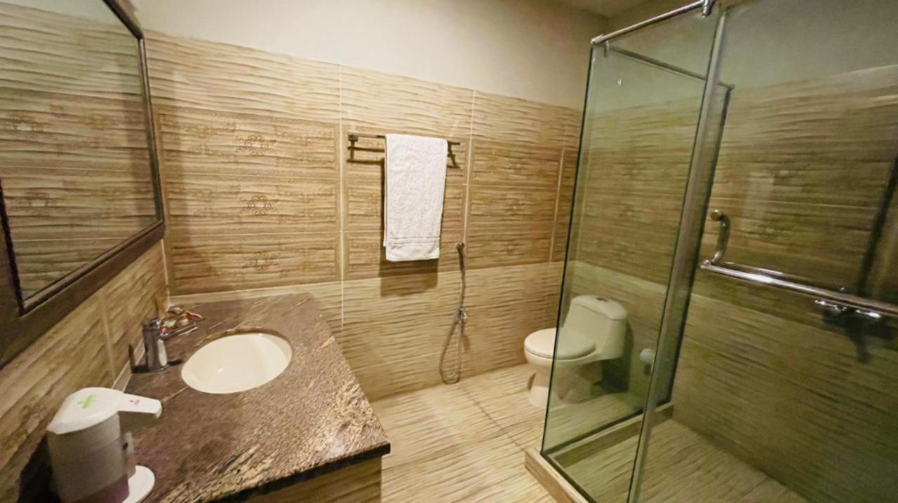 Golden Sand Hotel Rahim Yar Khan Εξωτερικό φωτογραφία