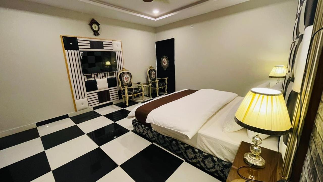 Golden Sand Hotel Rahim Yar Khan Εξωτερικό φωτογραφία